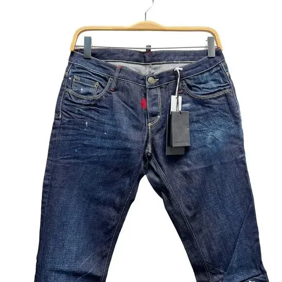 NWT Dsquared2 Skinny Fit Distressed Jeans Women’s Size 38‎ (2 US)